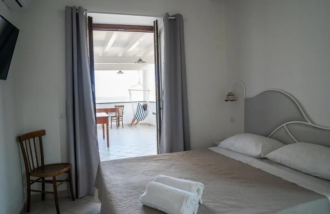 Casa Lussu-1