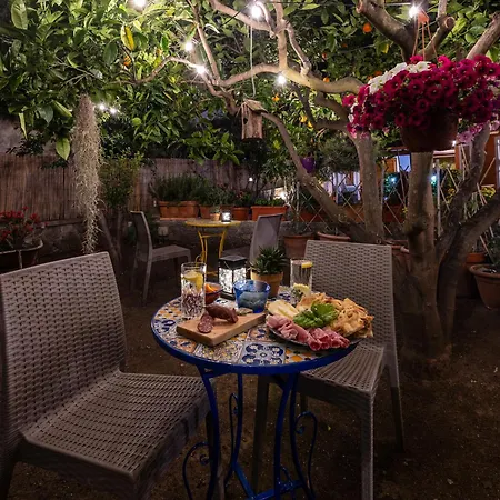 Lauricella Bed And Breakfast-2
